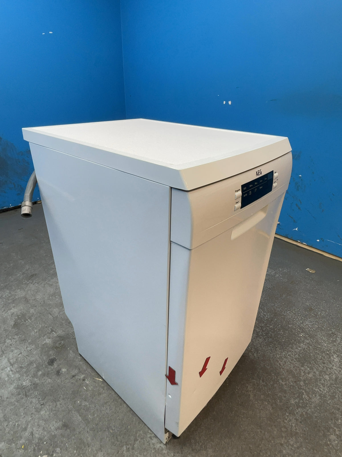 #GRC-164-148 - AEG 6000 Slimline Dishwasher – 9 Place, SatelliteClean, AirDry, White