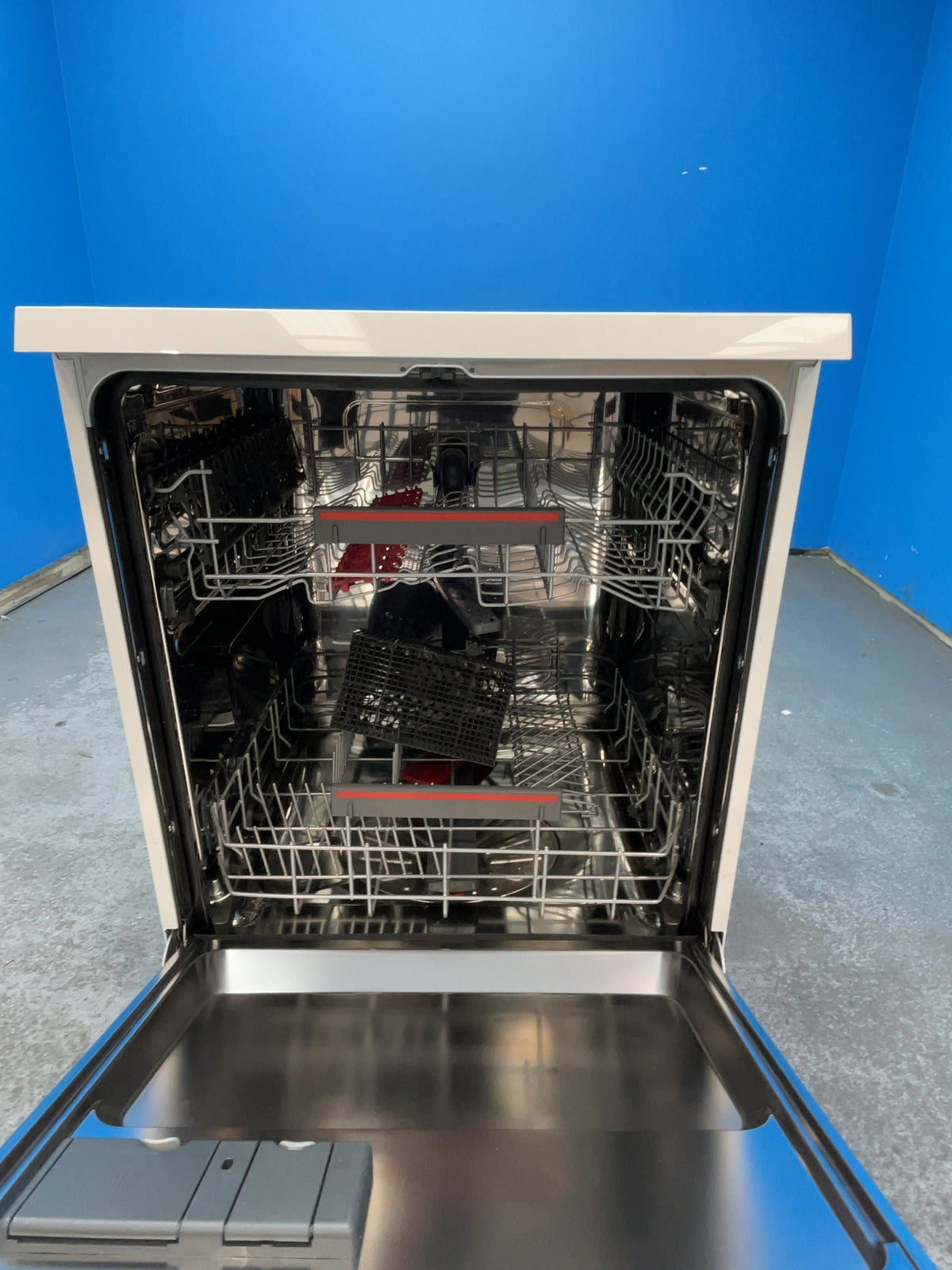 #GRC-164-149 - AEG Serie 6000 SatelliteClean Dishwasher – 13 Place Settings, AirDry Technology, White