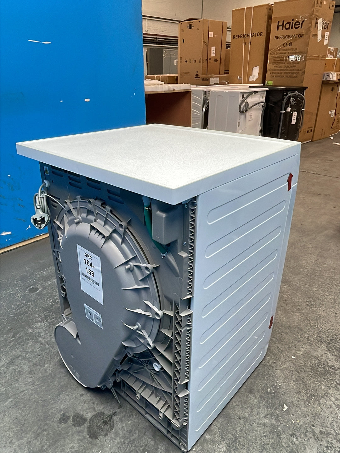 #GRC-164-158 - AEG 7000 Series 8kg Heat Pump Tumble Dryer – White, E Energy Rating
