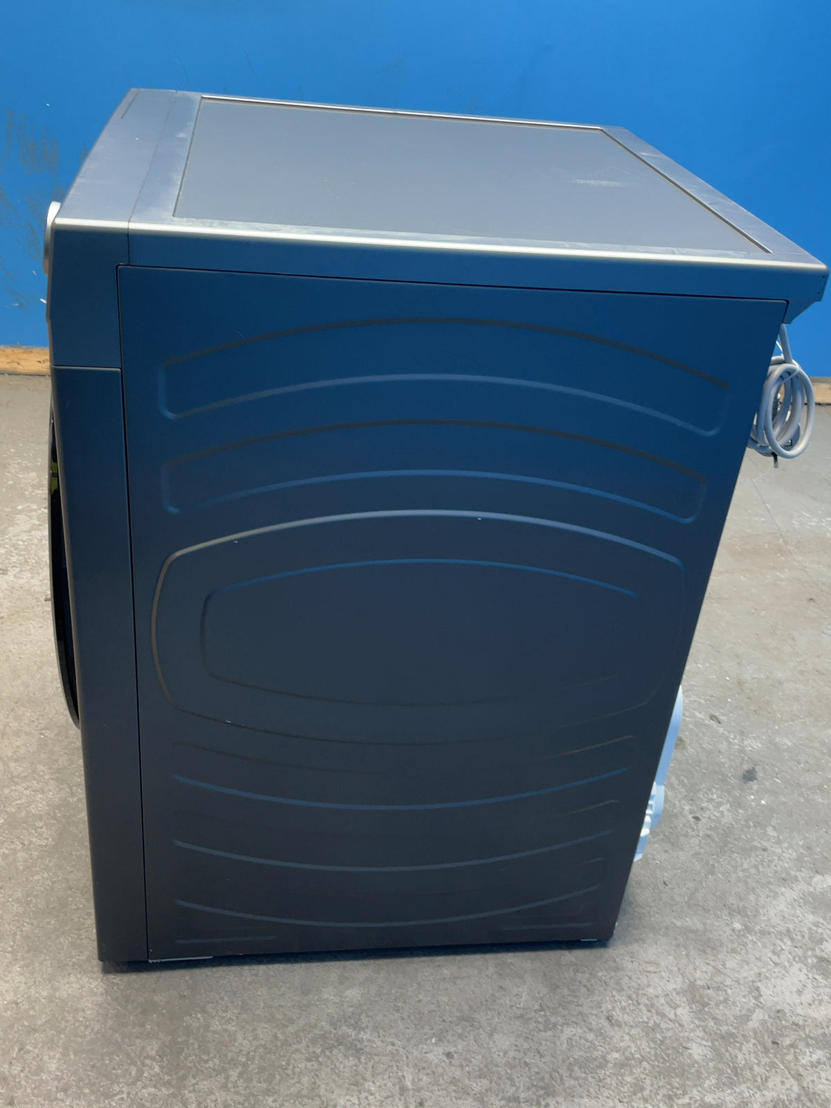 #GRC-164-234 - Haier X Series 5 9kg Heat Pump Tumble Dryer – Grey, D Energy Rating