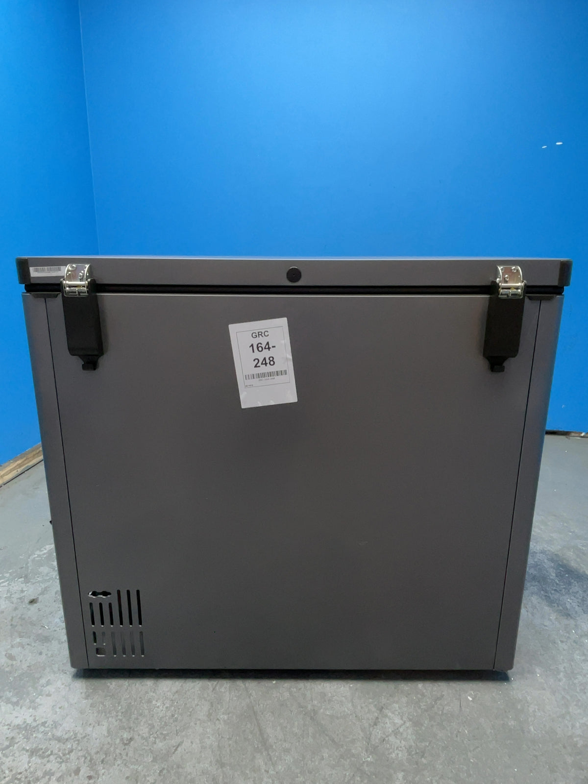 #GRC-164-248 - Hoover 196L Total No Frost Chest Freezer – Super Freeze, Outbuilding Ready, Dark Inox