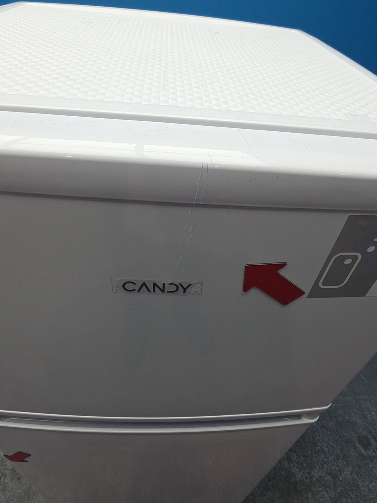 #GRC-164-268 - Candy 48cm Fridge Freezer – 117L, White, Manual Defrost
