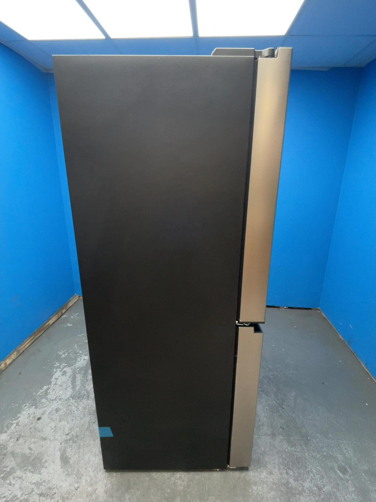 #GRC-164-272 - Haier Cube Series 5 American Style Fridge Freezer – 706L, Inox, Total No Frost