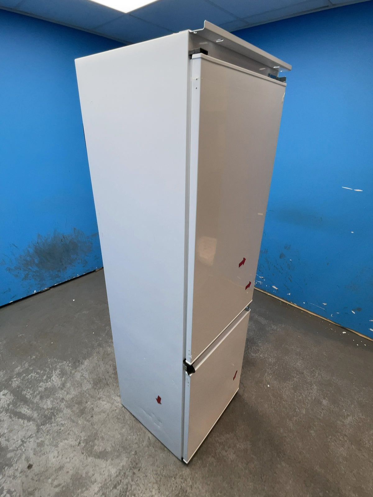 #GRC-164-280 - Candy Fresco 54cm Integrated 50/50 Fridge Freezer – 260L, White, Low Frost
