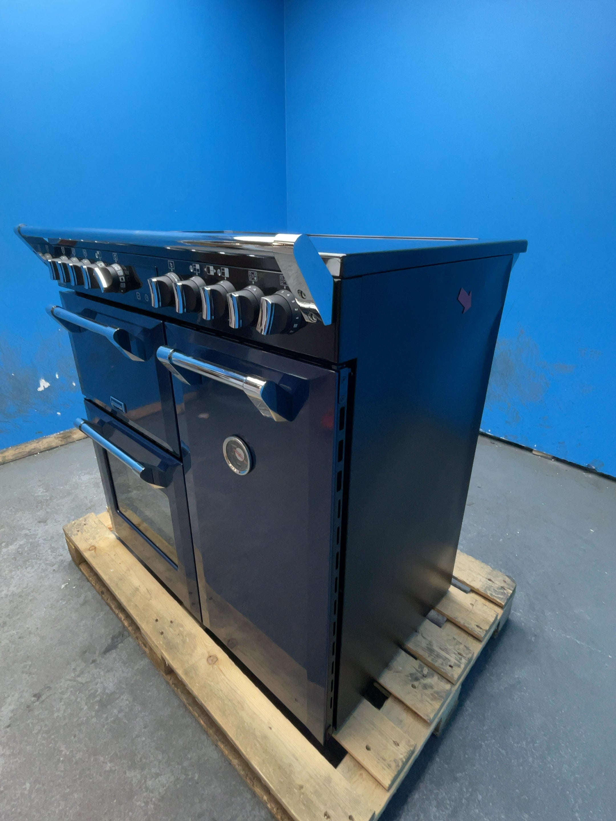 #GRC-164-323 - Stoves Richmond Deluxe 90cm Electric Induction Range Cooker – Quad Oven, AirFry, Bridgeable Hob, Black