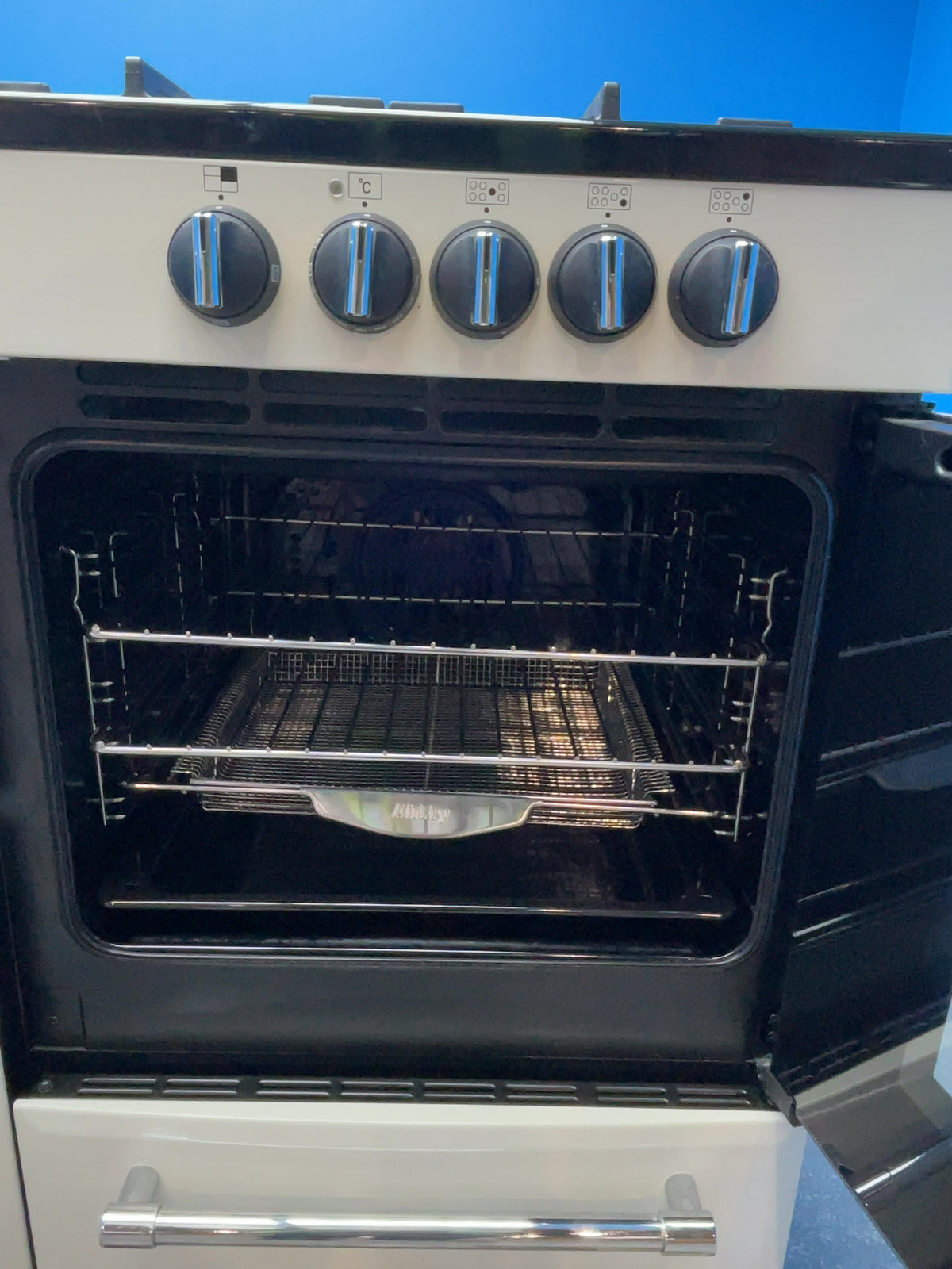 #GRC-164-337 - Belling Farmhouse 110DF Dual Fuel Range Cooker – 157L Capacity, 7 Gas Burners, AirFry Mode, Cream