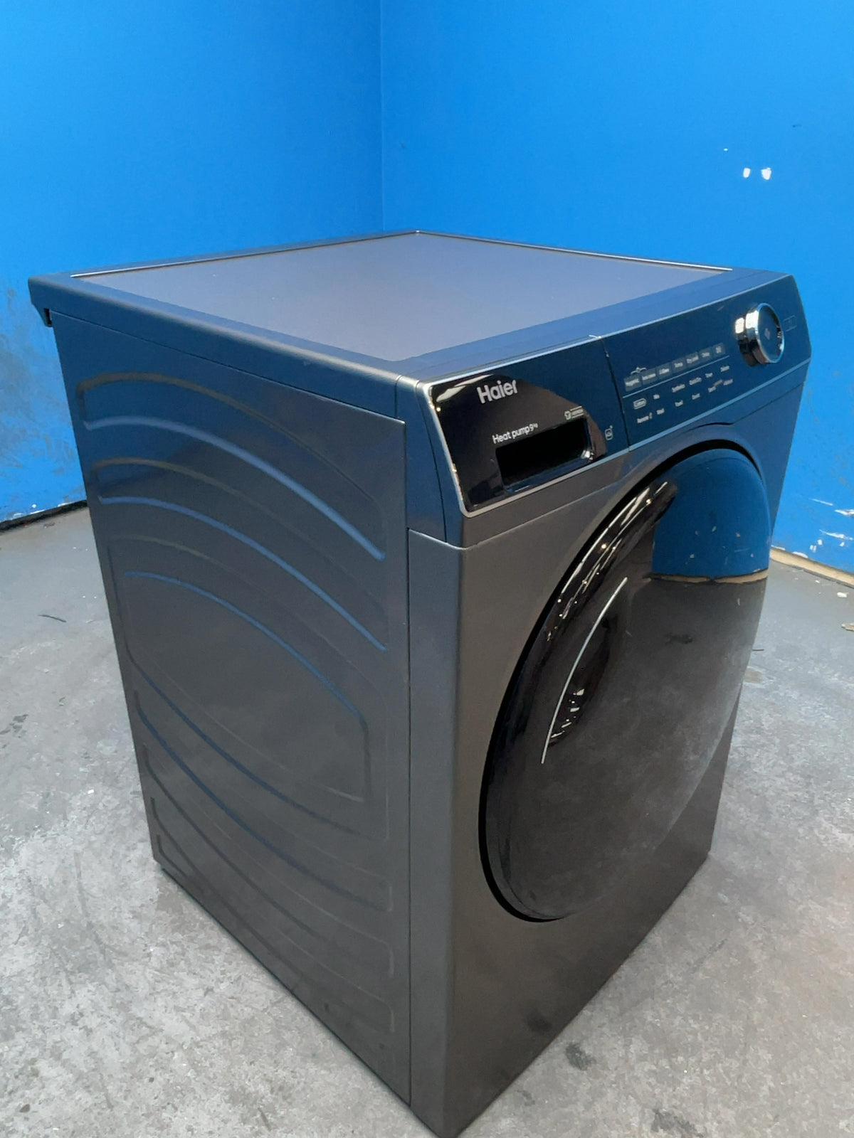 #GRC-164-467 - Haier Series 5 9kg Heat Pump Tumble Dryer – Grey, A++ Energy Rating