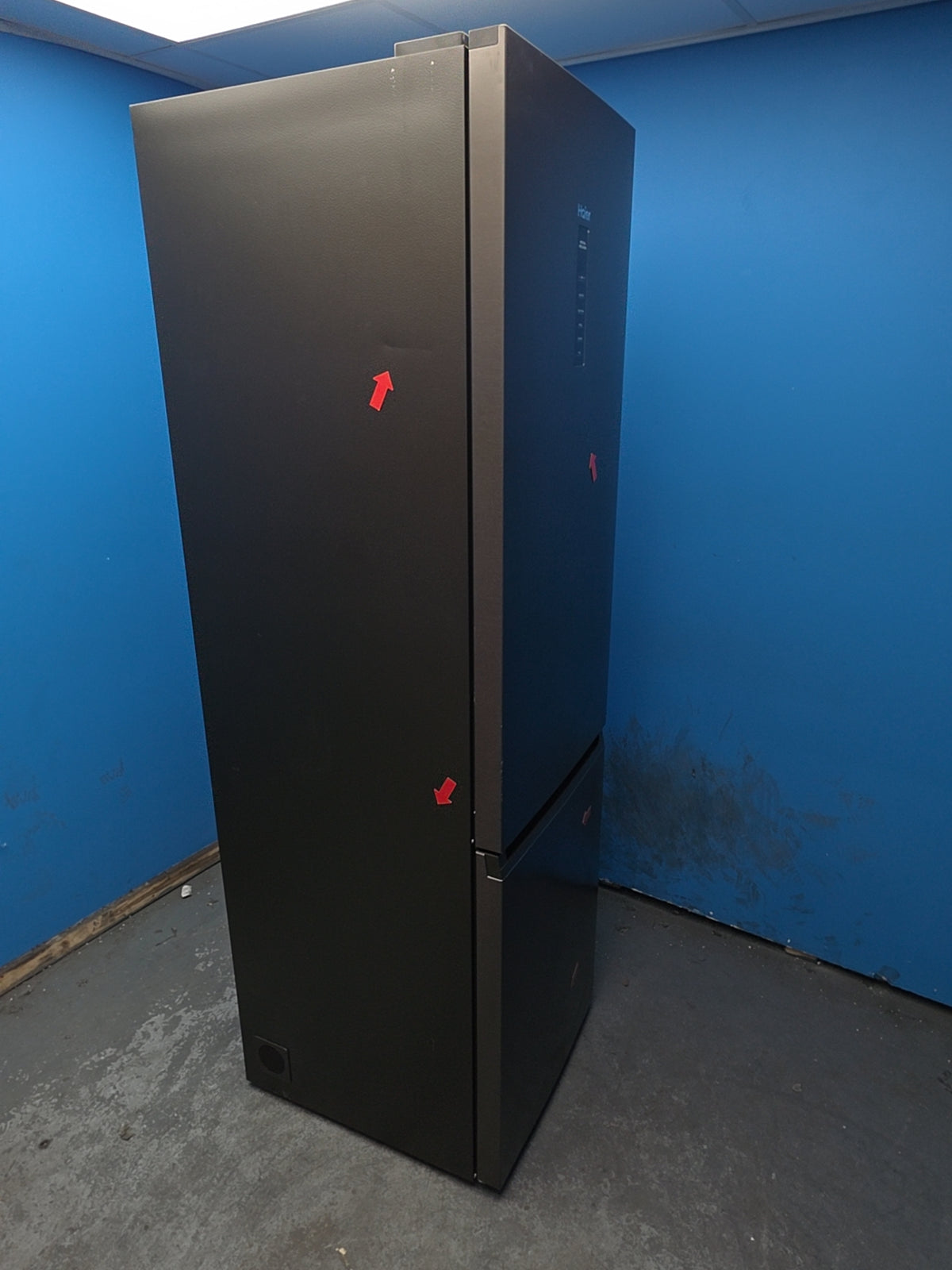 #GRC-164-558 - Haier 59.5cm 70/30 Fridge Freezer – 409L, Dark Inox, Total No Frost, Smart WiFi