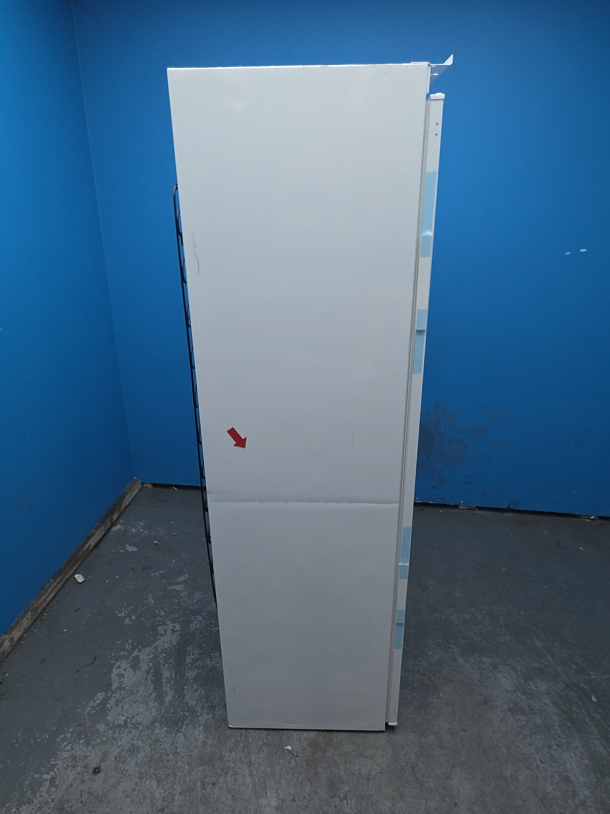 #GRC-164-604 - Haier 54cm Integrated Tall Larder Fridge – 316L Capacity, Smart Connected
