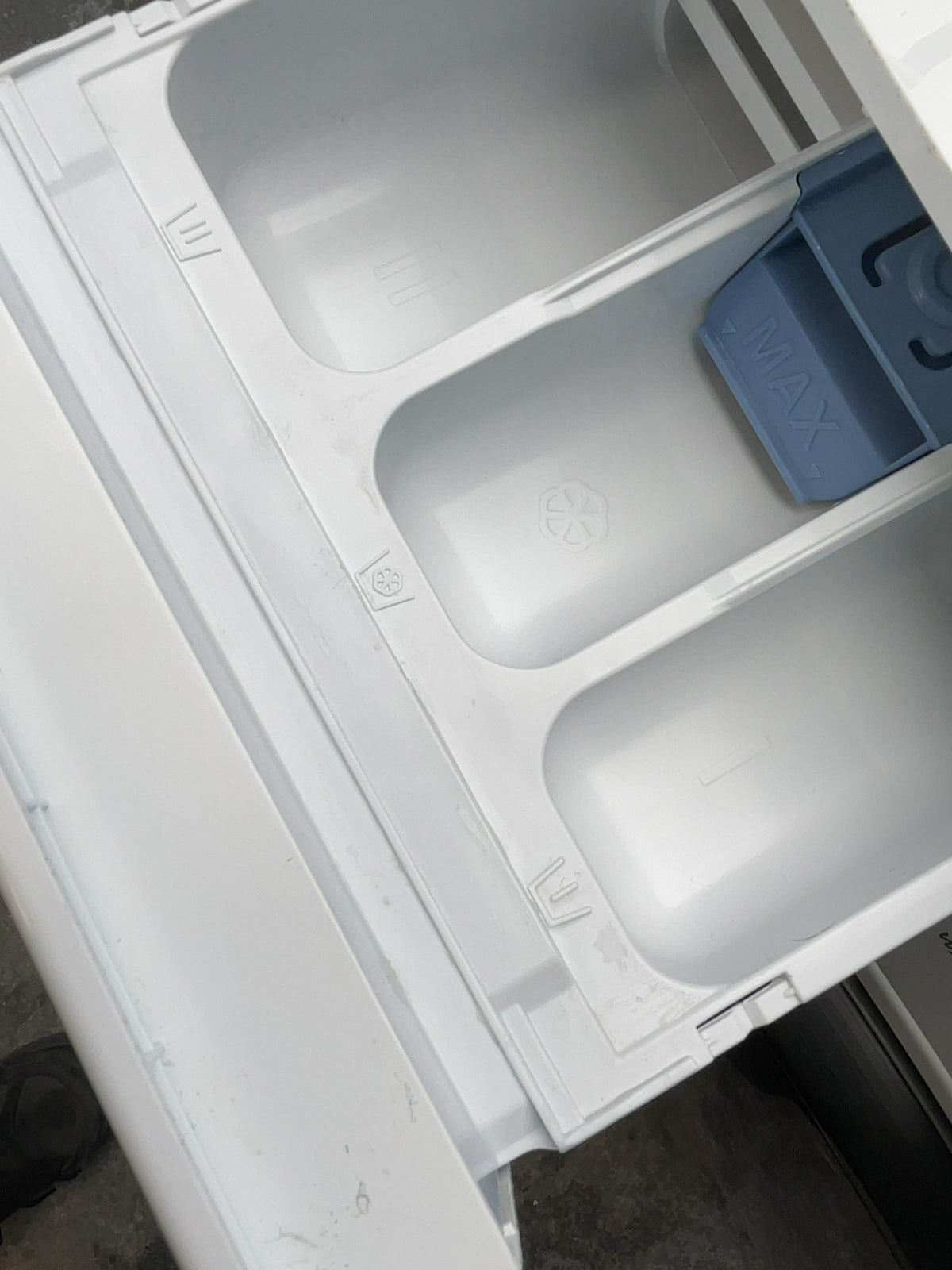 #GRC-164-692 - Samsung Series 5 Washer Dryer – 9kg Wash, 5kg Dry, 1400rpm, WiFi Connected, White