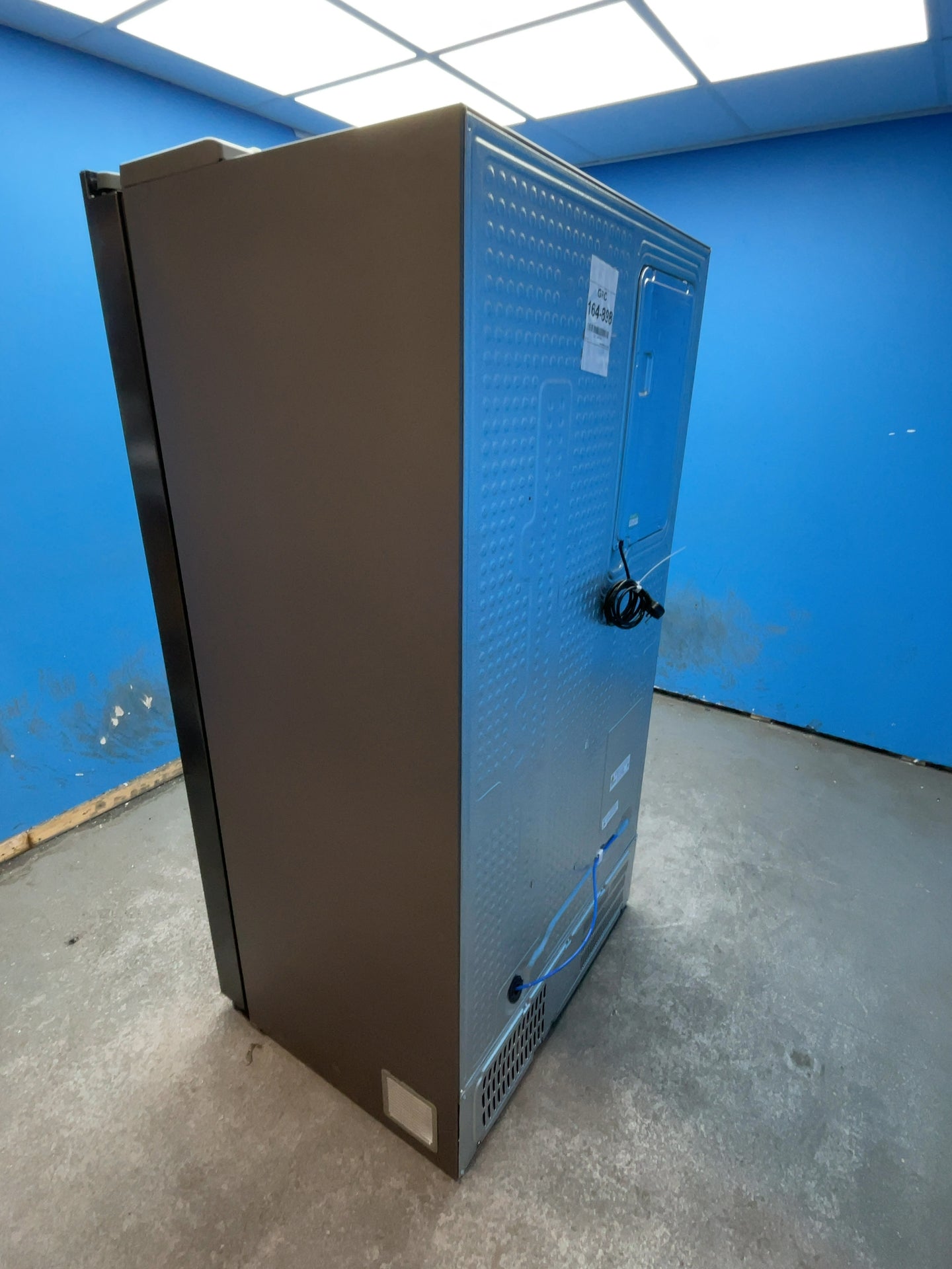 #GRC-164-898 - Samsung Series 8 American Fridge Freezer – 635L Capacity, SpaceMax, Twin Cooling Plus, Plumbed Water & Ice Dispenser, WiFi Connected, Black Stainless Steel