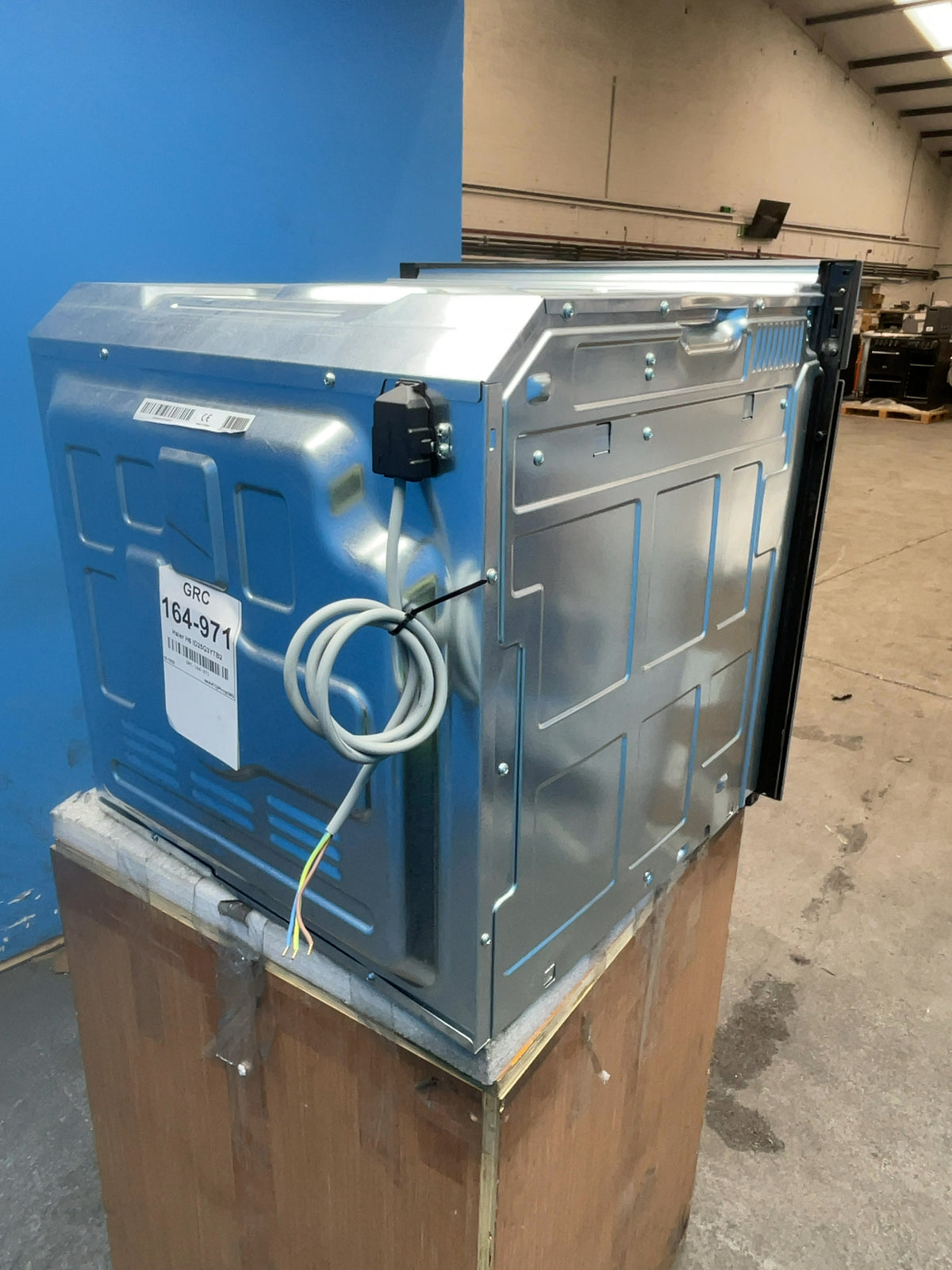 #GRC-164-971 - Haier 60cm Electric Single Oven – 78L Capacity, Pyrolytic Self-Clean, WiFi Connected
