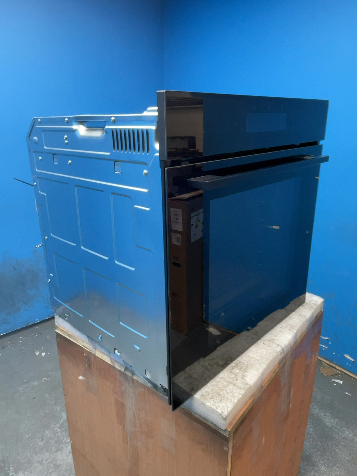 #GRC-164-971 - Haier 60cm Electric Single Oven – 78L Capacity, Pyrolytic Self-Clean, WiFi Connected