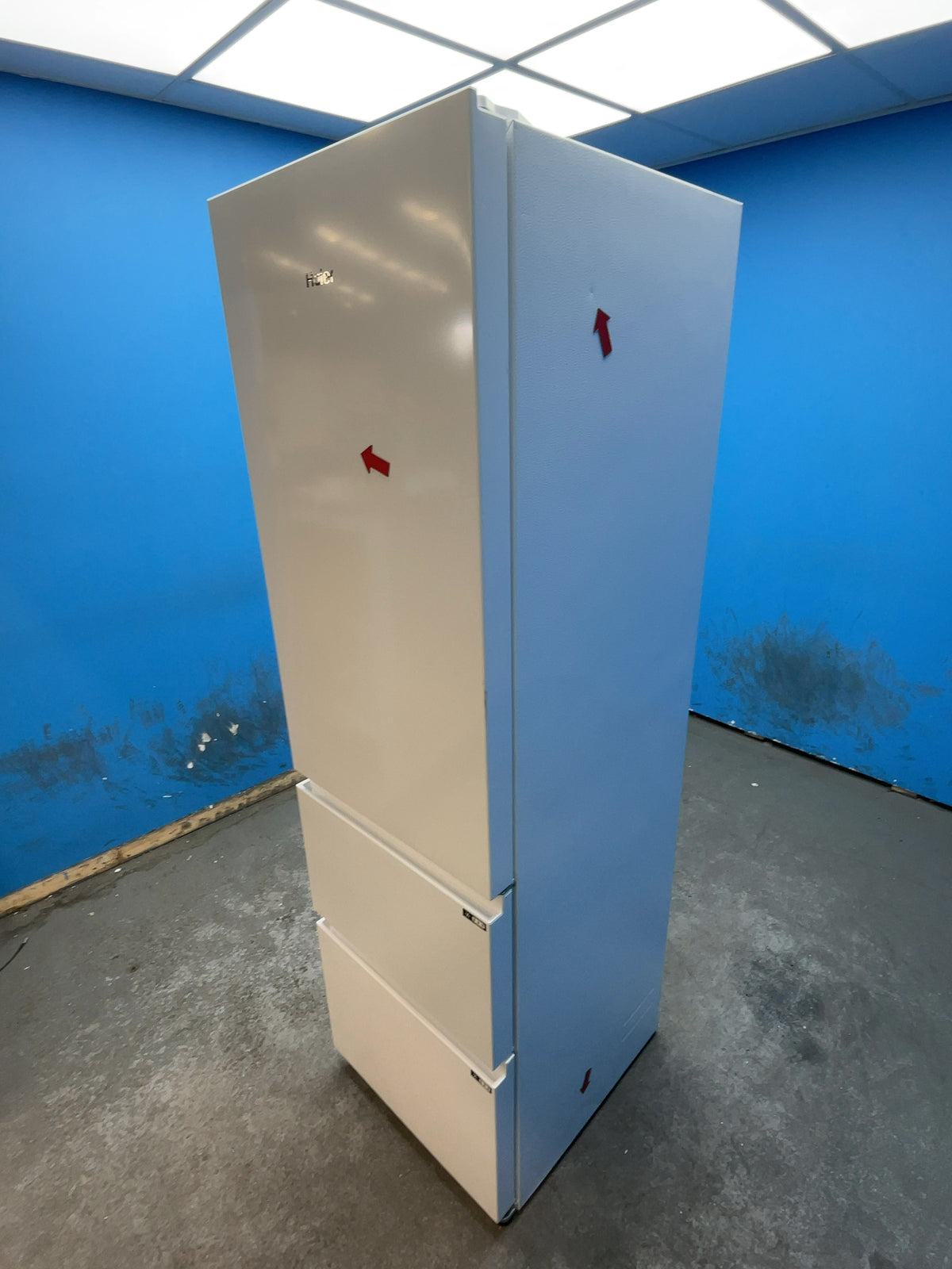#GRC-165-155 - Haier 54.5cm 60/40 Fridge Freezer – 303L, White, Total No Frost, Smart WiFi