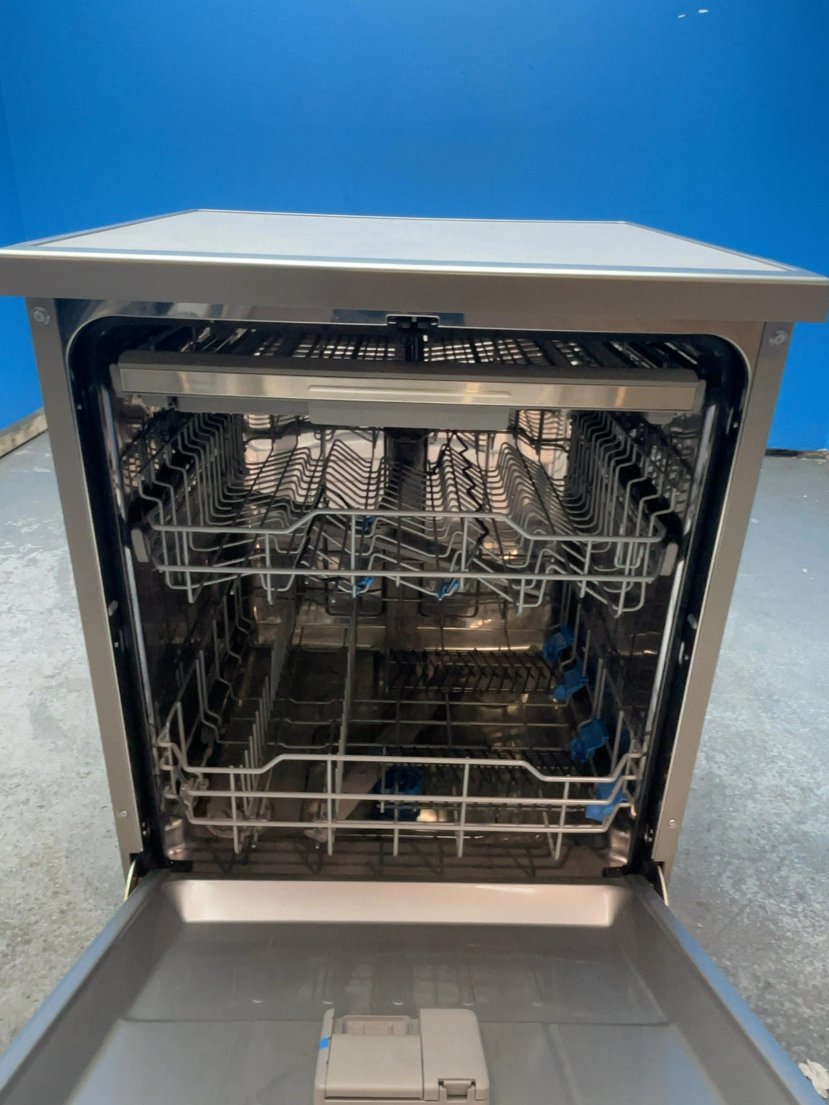 #GRC-165-184 - Midea 60cm Dishwasher – 14 Place Settings, WiFi Connected, C Rated