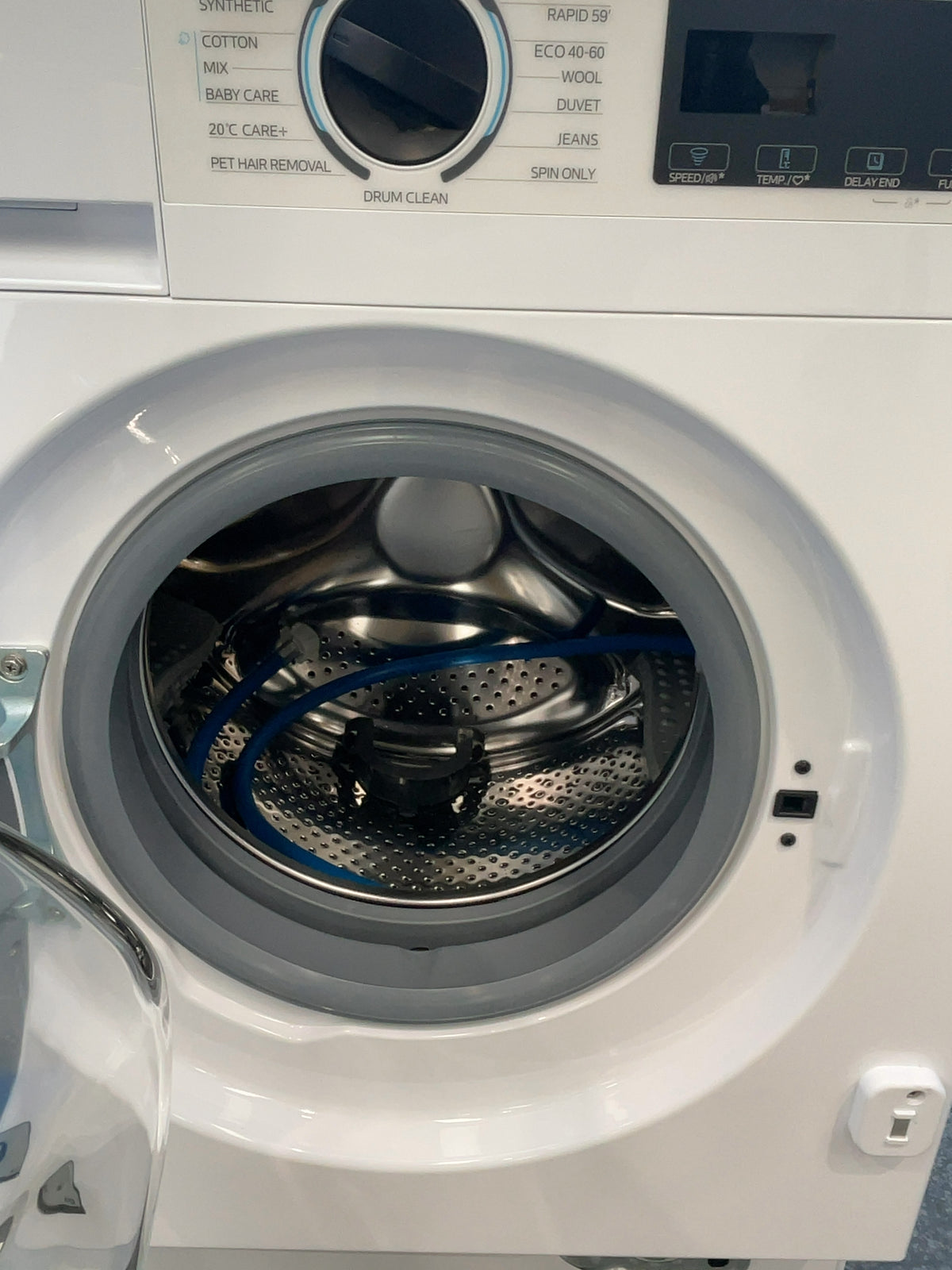#GRC-165-230 - Midea 9kg 1400rpm Integrated Washing Machine – Steam Care, Quick Wash, White