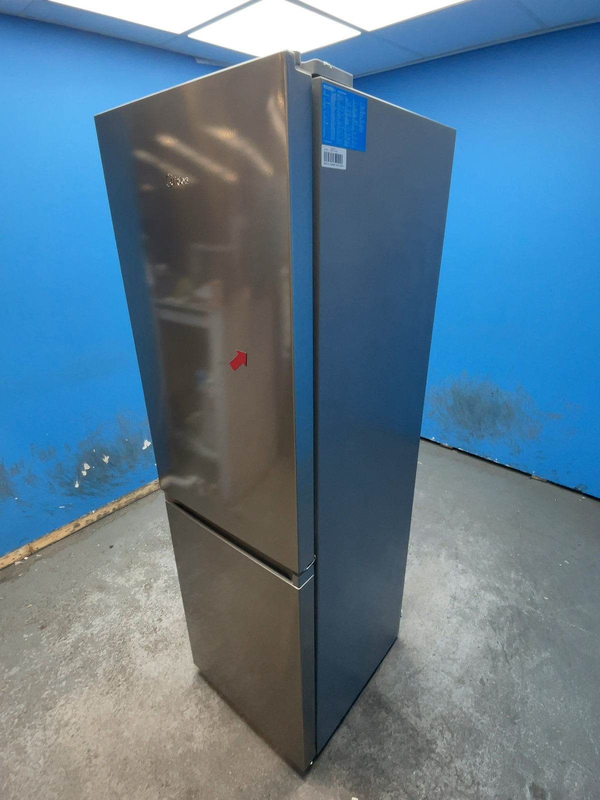#GRC-165-257 - Midea 54.7cm Fridge Freezer – 273L, Silver, Total No Frost, Water Dispenser
