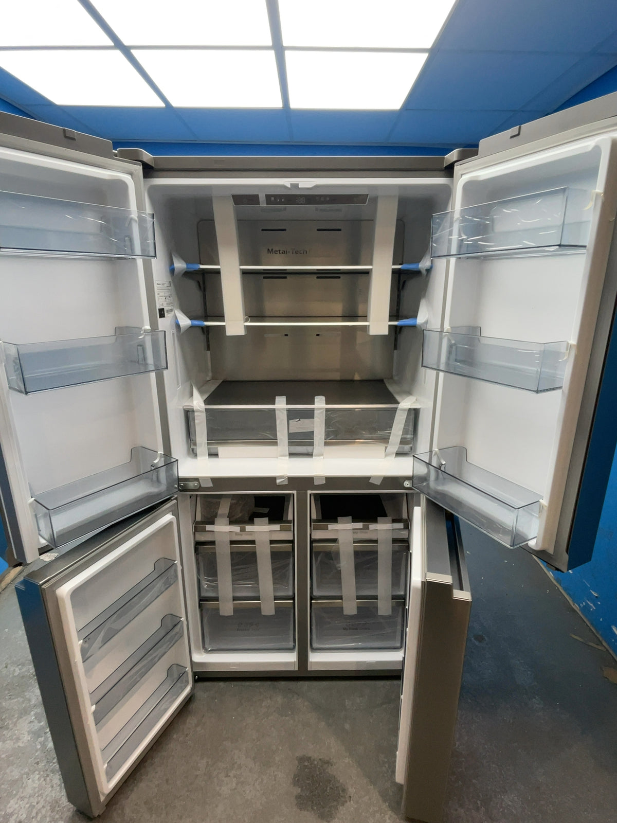 #GRC-165-332 - Hisense American Style Fridge Freezer – 609L, Stainless Steel, Total No Frost