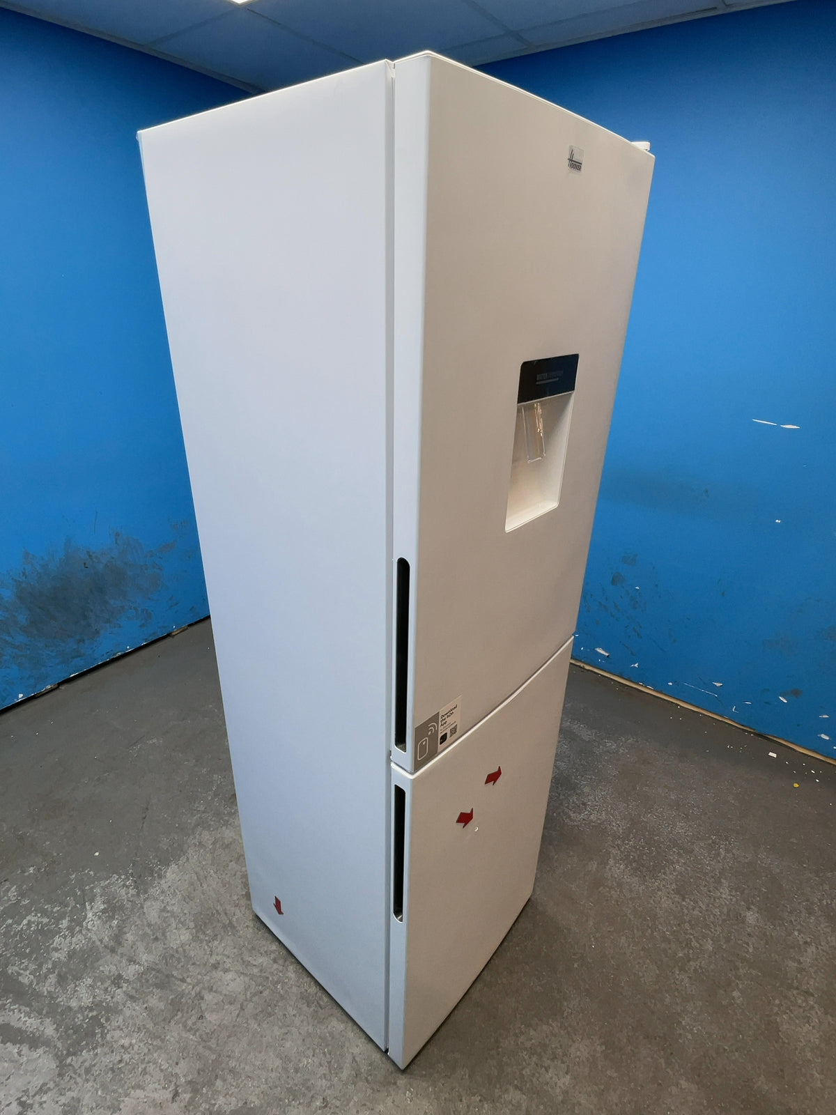 #GRC-165-521 - Hoover 54cm Fridge Freezer – 246L, White, Low Frost, Smart WiFi, Water Dispenser