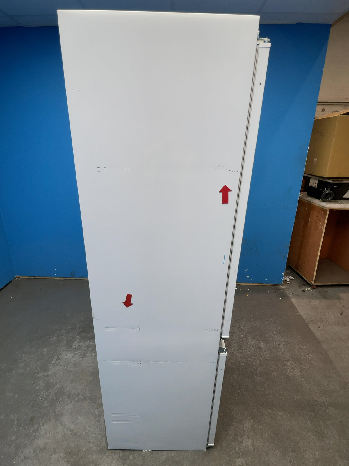 #GRC-165-595 - Hoover 54cm Integrated 70/30 Fridge Freezer – 251L, White