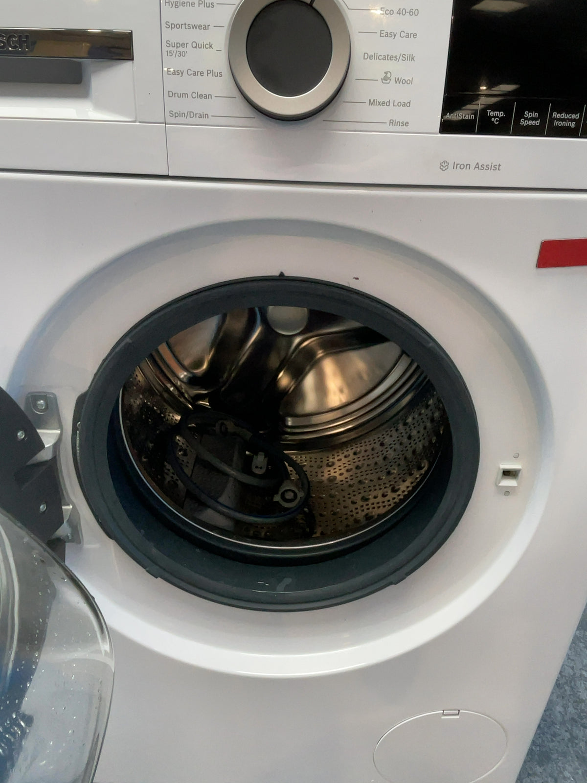 #GRC-165-782 - Bosch Series 6 10kg 1400rpm Washing Machine – AntiStain, SpeedPerfect, White
