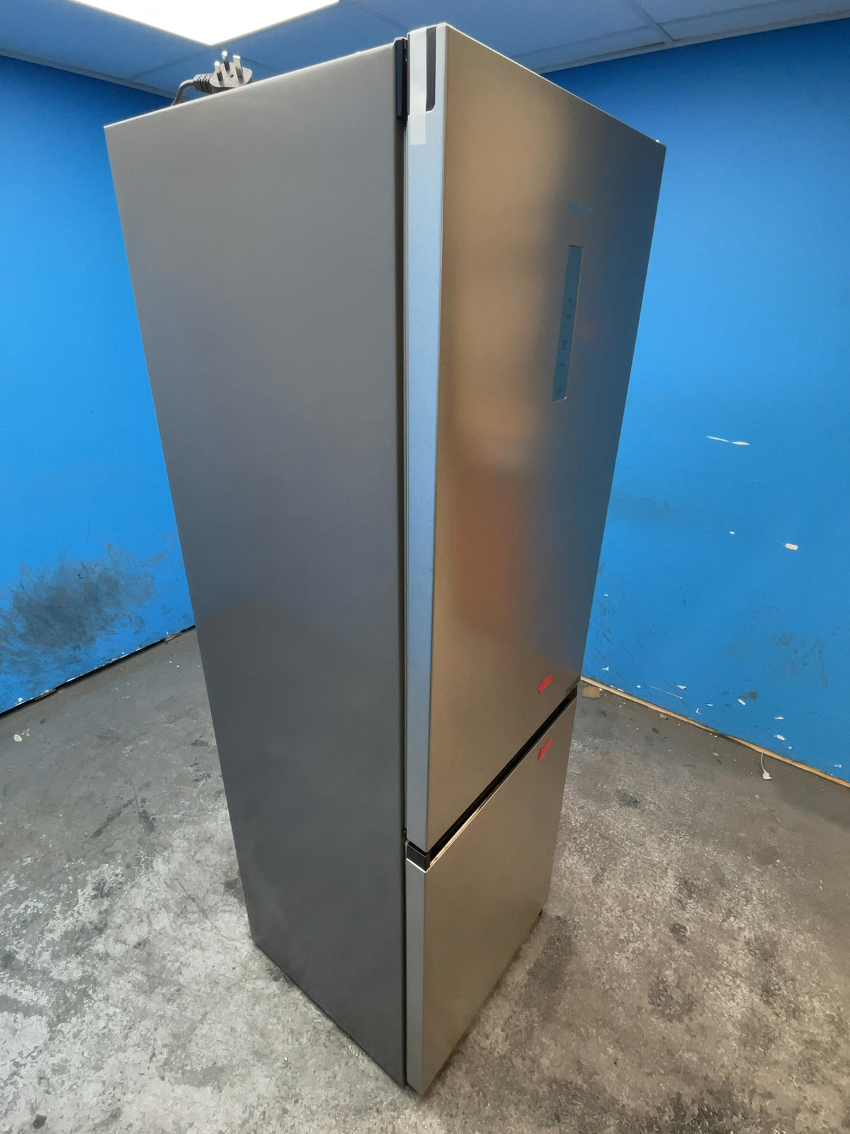 #GRC-165-796 - Hisense RB3K330SAIE 330L Freestanding Fridge Freezer – Total No Frost, Inverter Motor, Silver