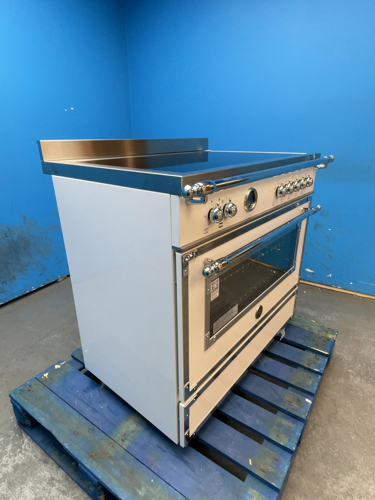 #GRC-165-808 - Bertazzoni Heritage 90cm Induction Range Cooker – 103L Capacity, 5 Zones, Ivory