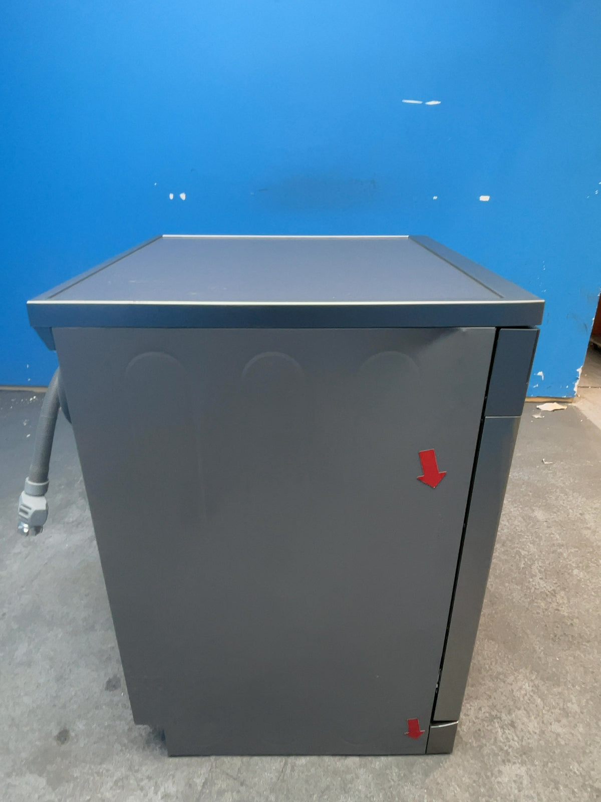 #GRC-165-825 - Hisense Freestanding Dishwasher – 16 Place Settings, AutoDose, WiFi