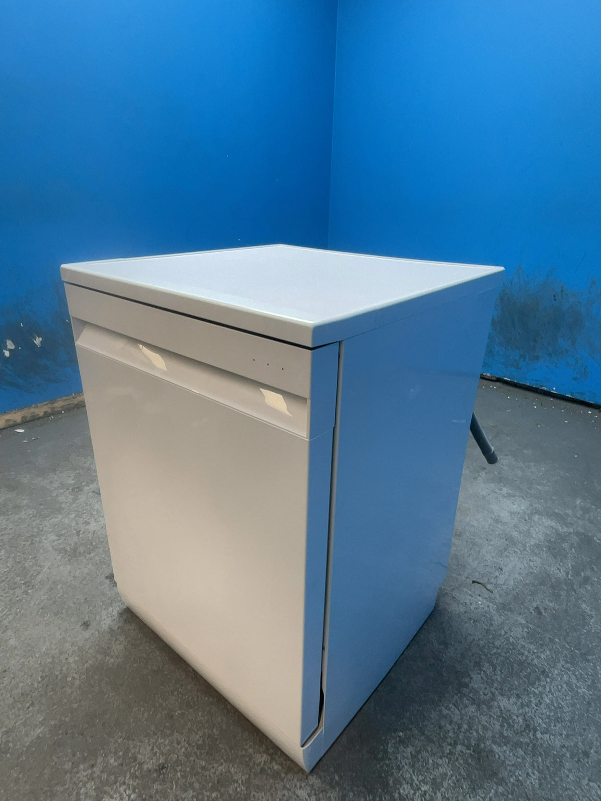 #GRC-165-830 - Samsung Series 7 Dishwasher – 14 Place Settings, SmartThings Wi-Fi, AutoRelease Dry
