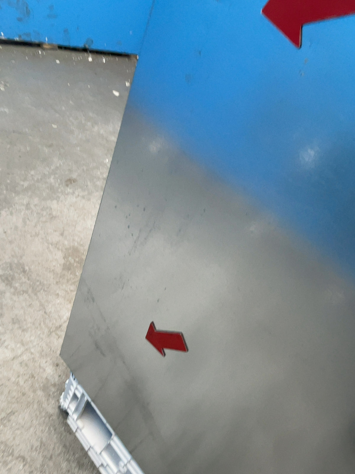#GRC-165-845 - Bosch Series 4 Undercounter Freezer – 85L, No Frost, White