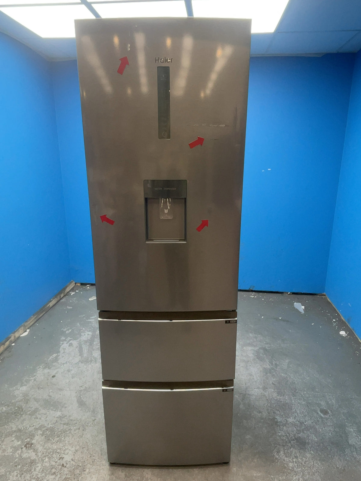 #GRC-165-965 - Haier HETR3619FWMG 60cm 70/30 Fridge Freezer – Total No Frost, Non-Plumbed Water Dispenser, MyZone Drawer, Silver