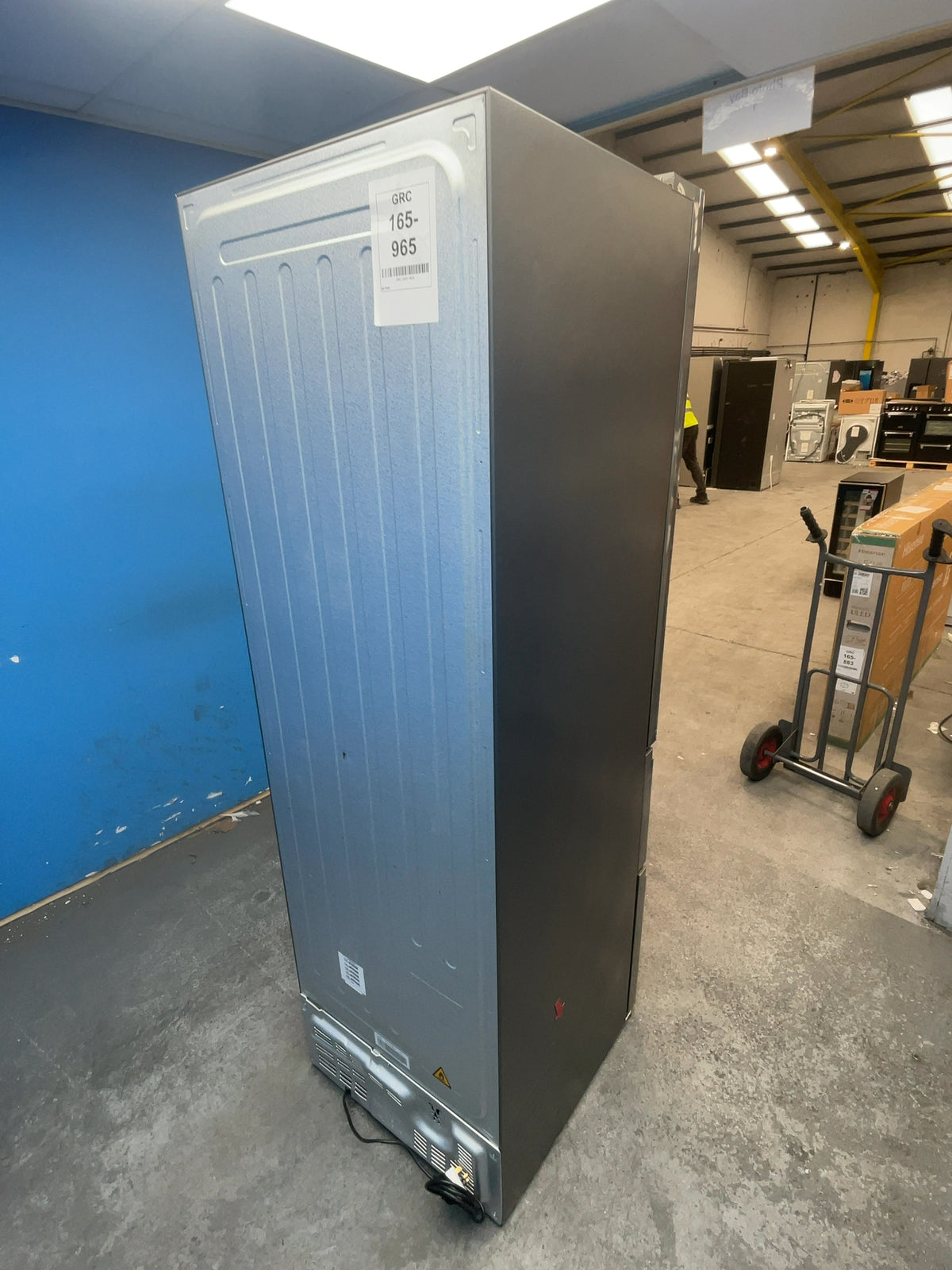 #GRC-165-965 - Haier HETR3619FWMG 60cm 70/30 Fridge Freezer – Total No Frost, Non-Plumbed Water Dispenser, MyZone Drawer, Silver
