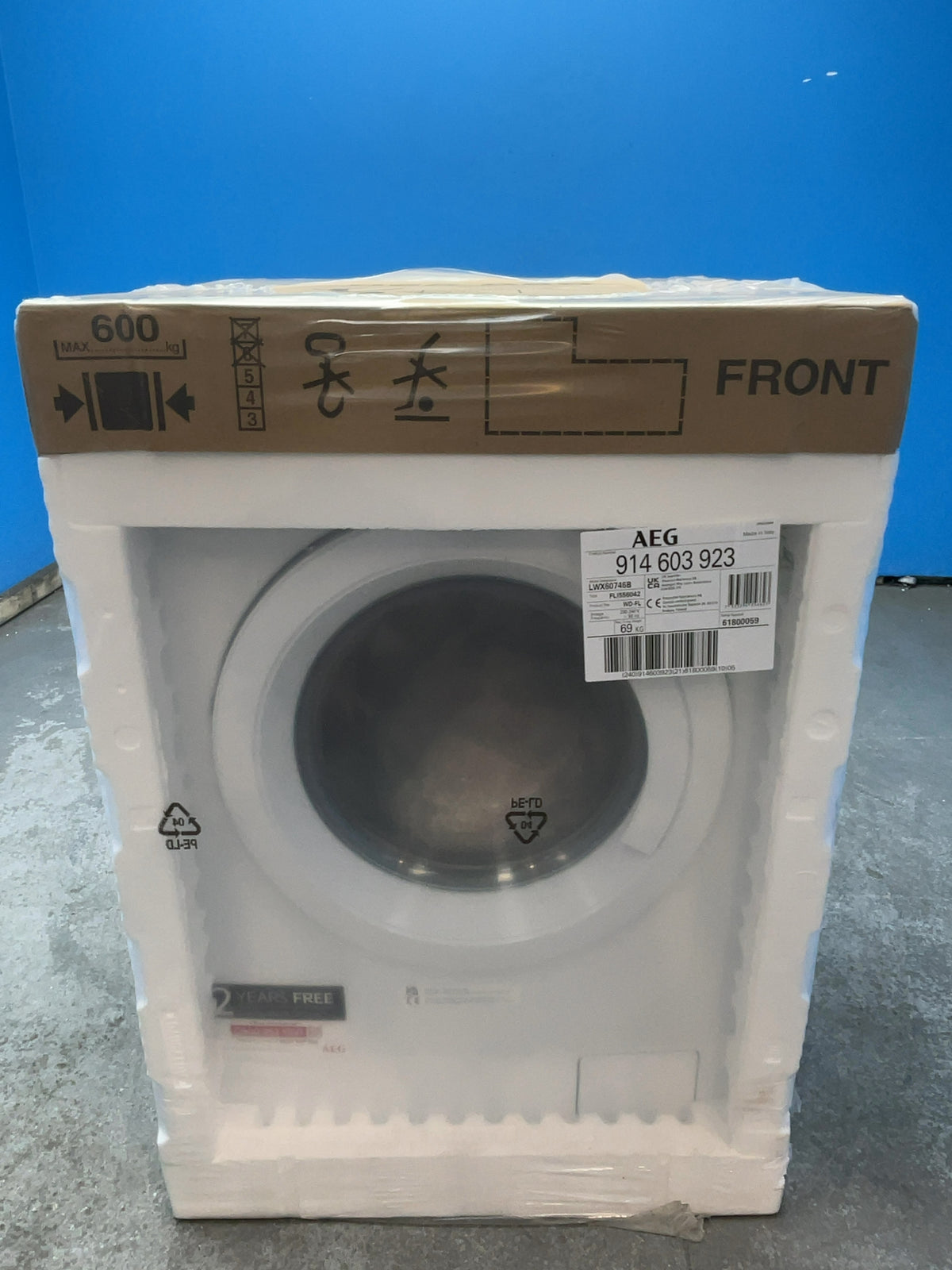 #GRC-165-998 - AEG 7kg/4kg ProSense Washer Dryer – 1600 Spin, AutoSense, White