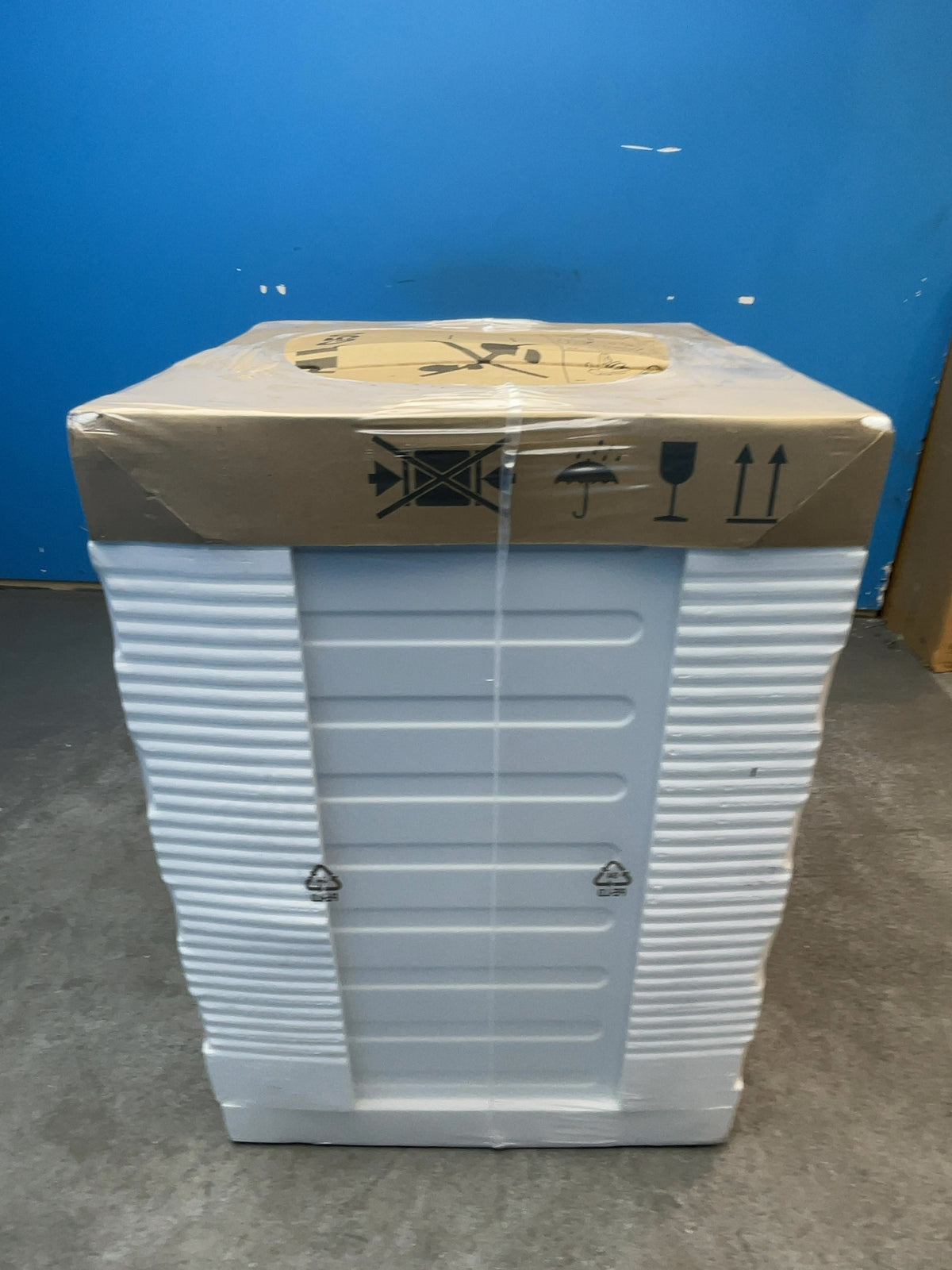 #GRC-166-004 - AEG 7kg/4kg ProSense Washer Dryer – 1600 Spin, AutoSense, White