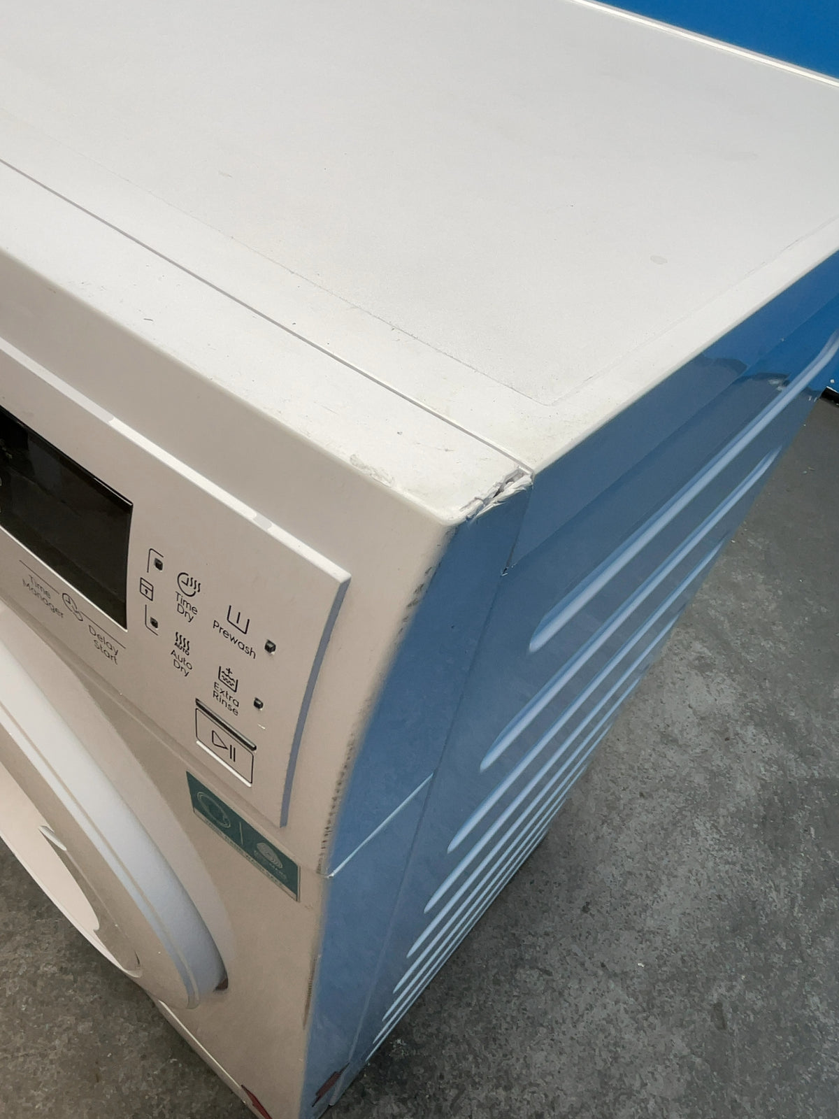 #GRC-166-036 - Electrolux 8kg Wash 4kg Dry 1600rpm Washer Dryer – SteamRefresh, DualCare, Wash&Dry 60, White
