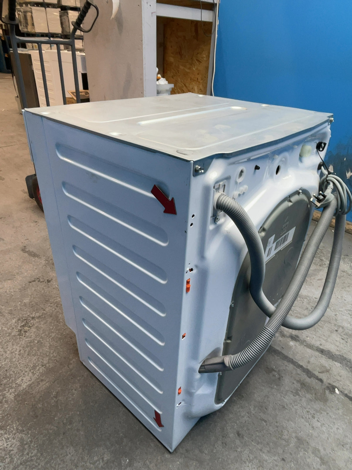 #GRC-166-088 - AEG 8000 Series Integrated Washer Dryer – 8kg Wash, 4kg Dry, 1600rpm, WiFi Connected