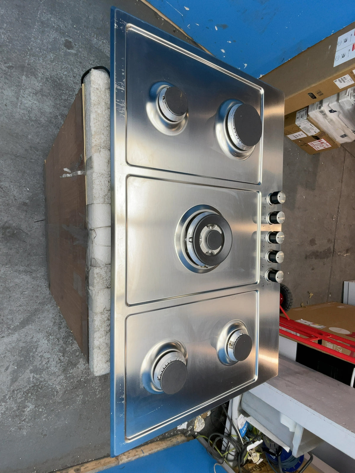 #GRC-166-109 - AEG 3000 90cm 5 Burner Gas Hob in Stainless Steel – Wok Burner, Speed Burners, Cast Iron Pan Supports