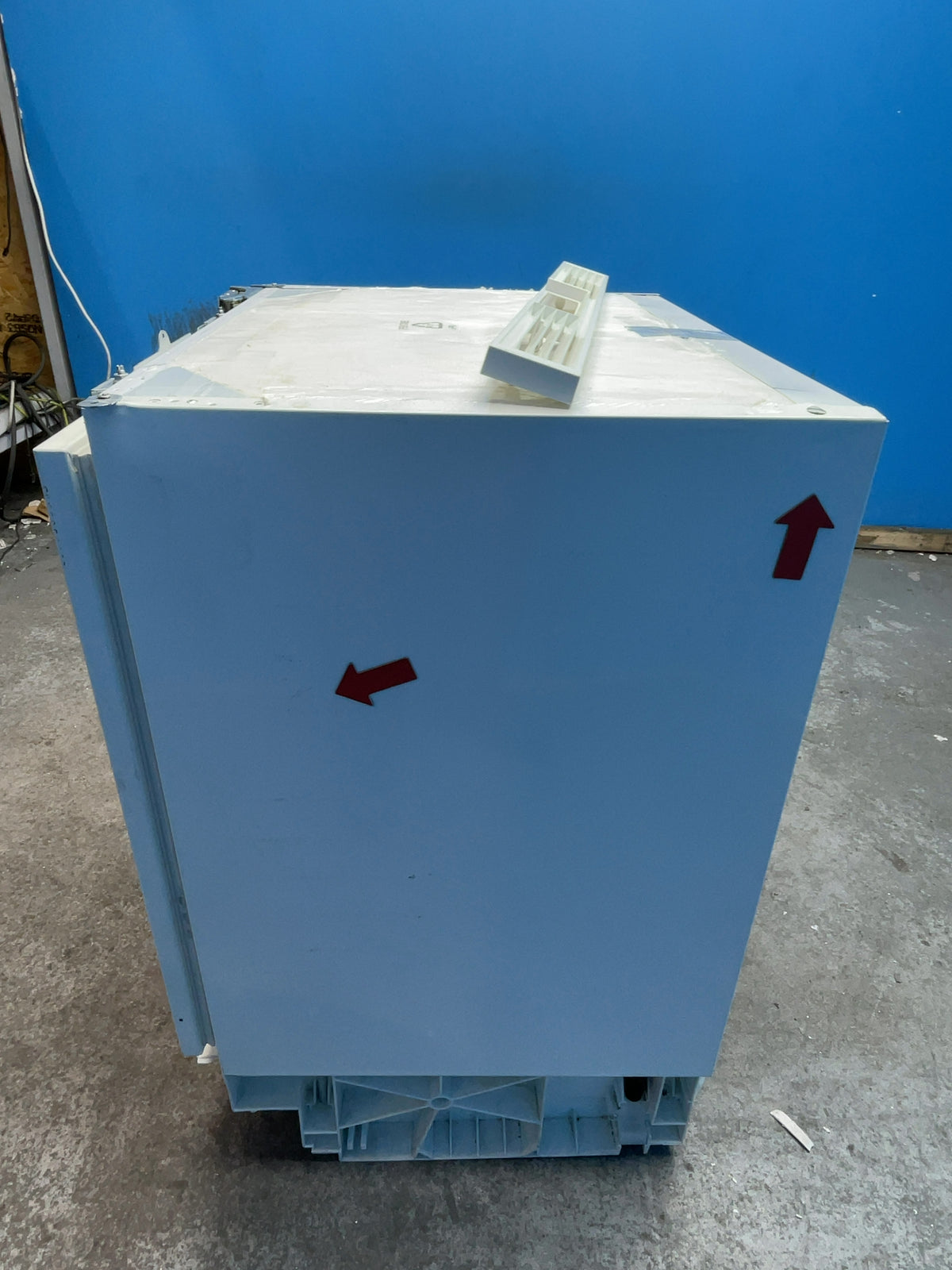 #GRC-166-115 - Electrolux 60cm Built-Under Integrated Freezer – 95L, 4 Drawers, FastFreeze, TempAlert