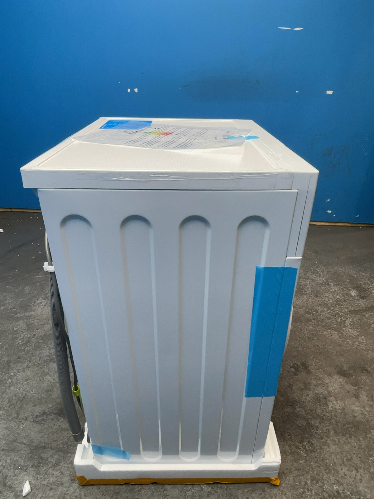 #GRC-166-157 - Comfee 8kg 1400rpm Washing Machine – Steam Clean, 15 Programmes & Delay Start
