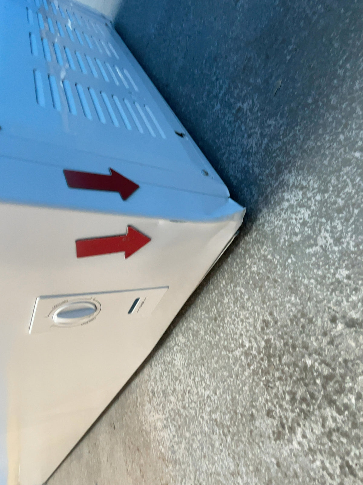 #GRC-166-173 - Midea 508L Chest Freezer – Convertible Fridge/Freezer, White