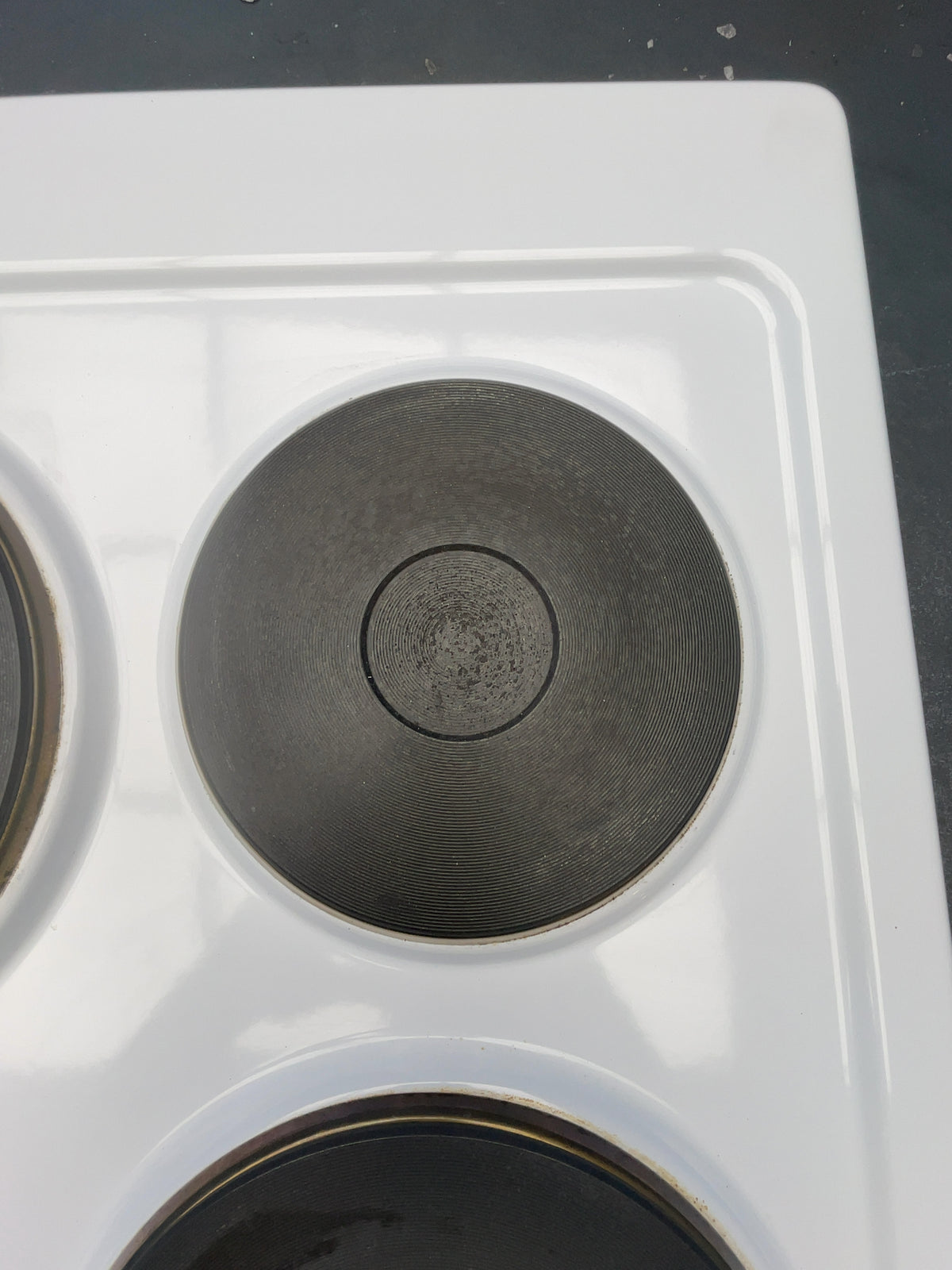 #GRC-166-237 - Midea 50cm Electric Cooker – Solid Plate Hob, Integrated Grill, White