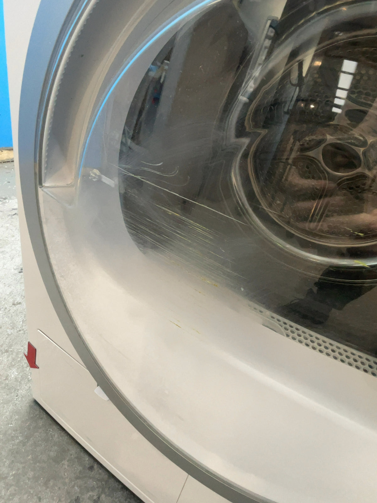 #GRC-166-350 - Bosch Serie 4 8kg Heat Pump Tumble Dryer – AutoDry, SensitiveDrying, LED Display