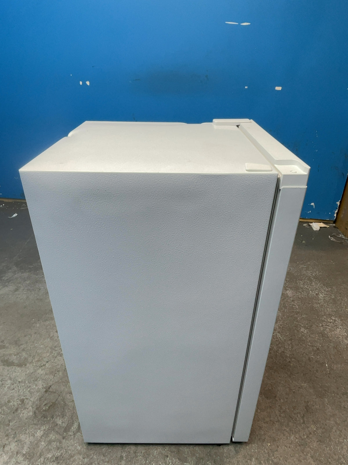 #GRC-166-501 - Hoover H-Freeze 300 Mini Undercounter Freezer – 64L, Low Frost, White