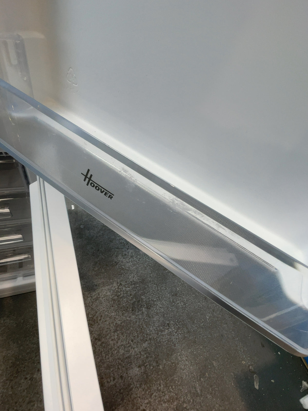#GRC-166-545 - Hoover 54cm Integrated 50/50 Fridge Freezer – 228L, White, Total No Frost
