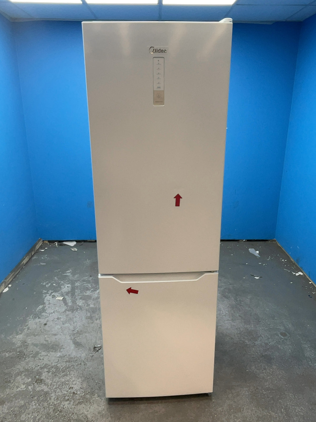 #GRC-166-597 - Midea 59.9cm 60/40 Fridge Freezer – 310L, White, Total No Frost