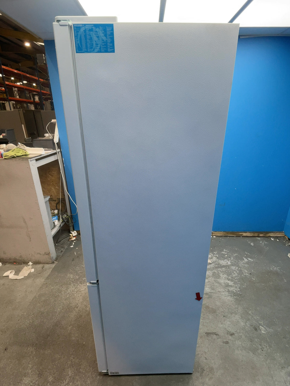 #GRC-166-597 - Midea 59.9cm 60/40 Fridge Freezer – 310L, White, Total No Frost