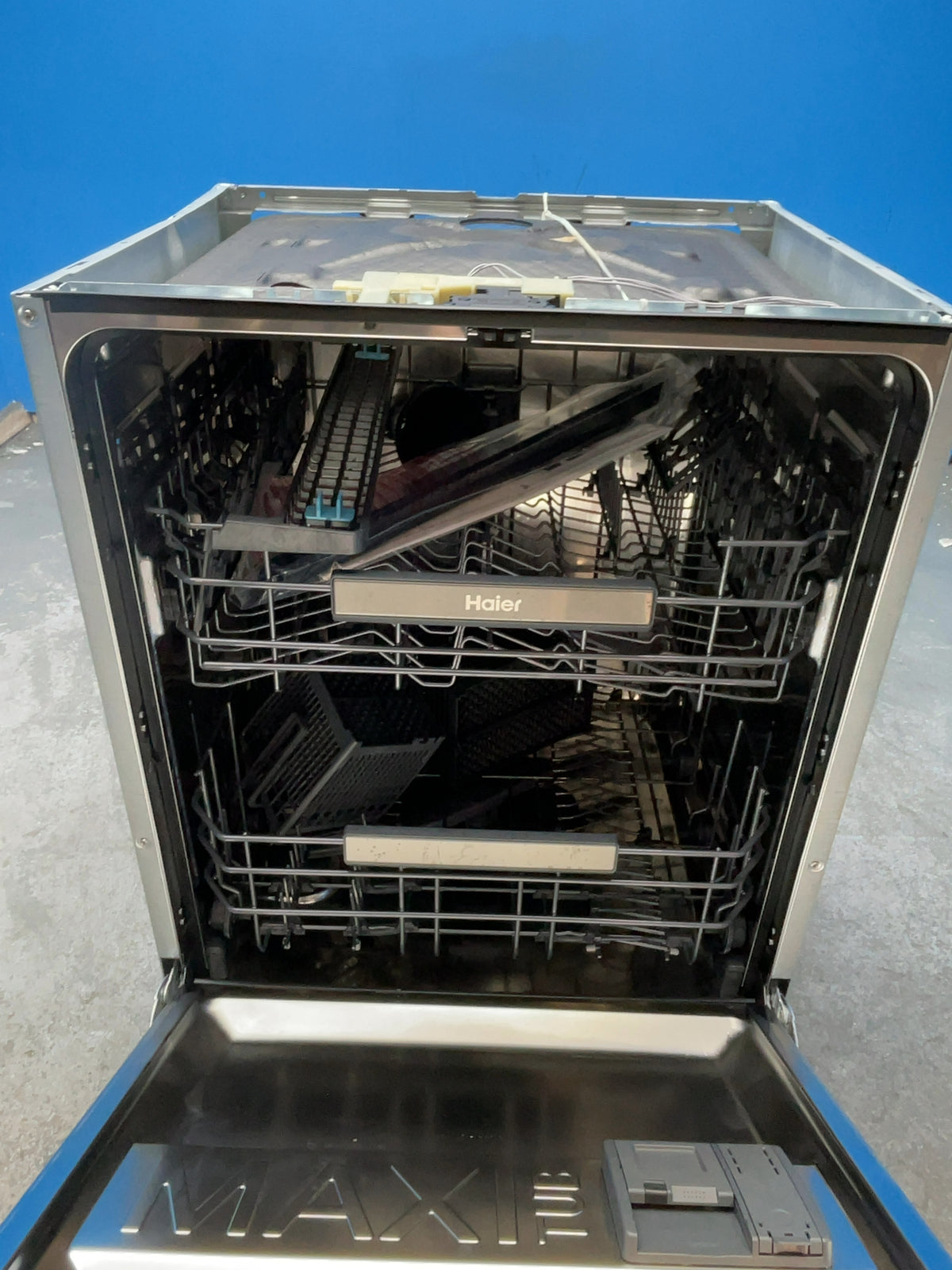#GRC-166-732 - Haier Series 4 60cm Integrated Dishwasher – 14 Place Settings, WiFi Connected