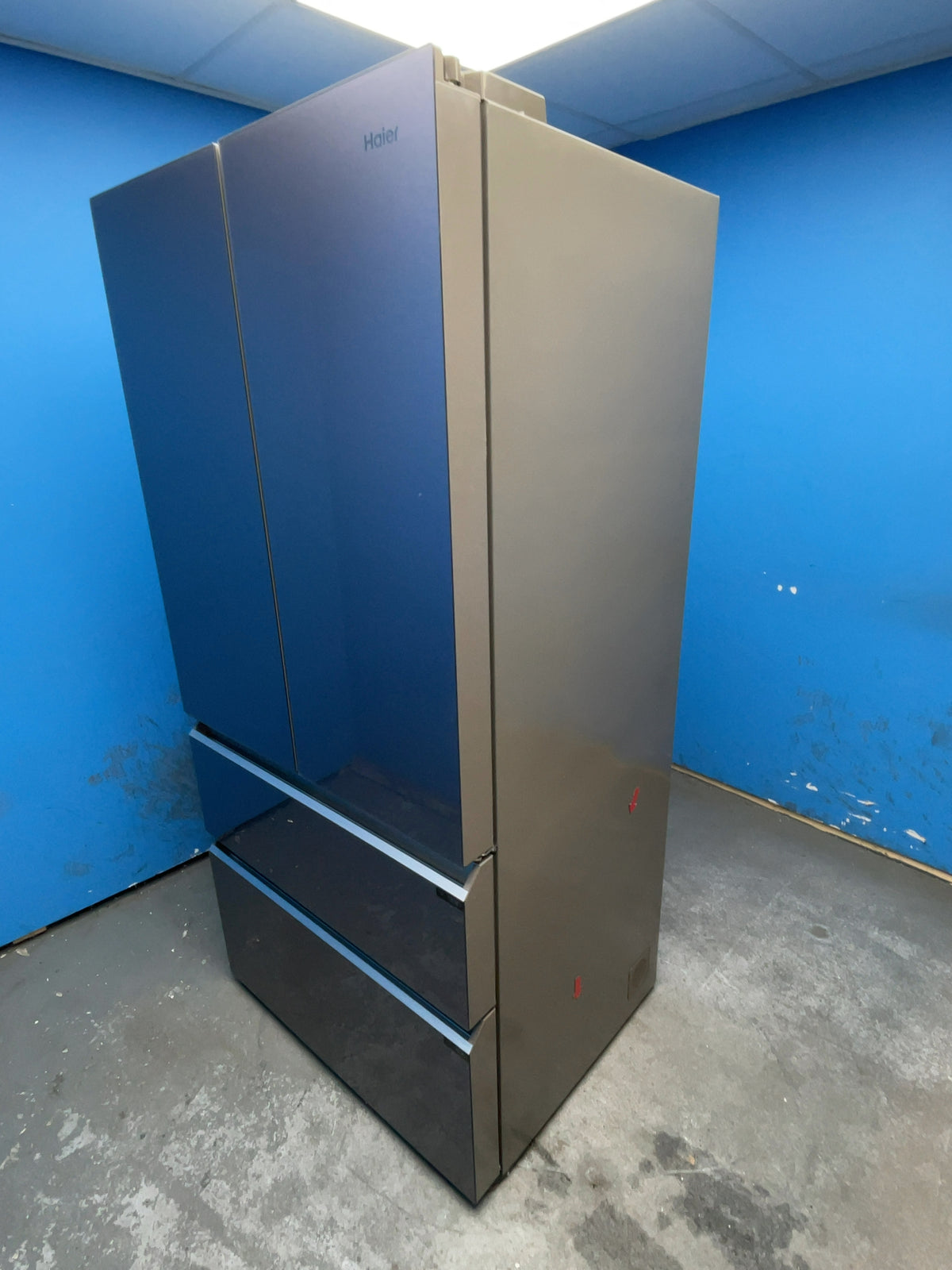 #GRC-166-956 - Haier 90.5cm French Door Fridge Freezer – 703L, Sapphire Glass, Total No Frost