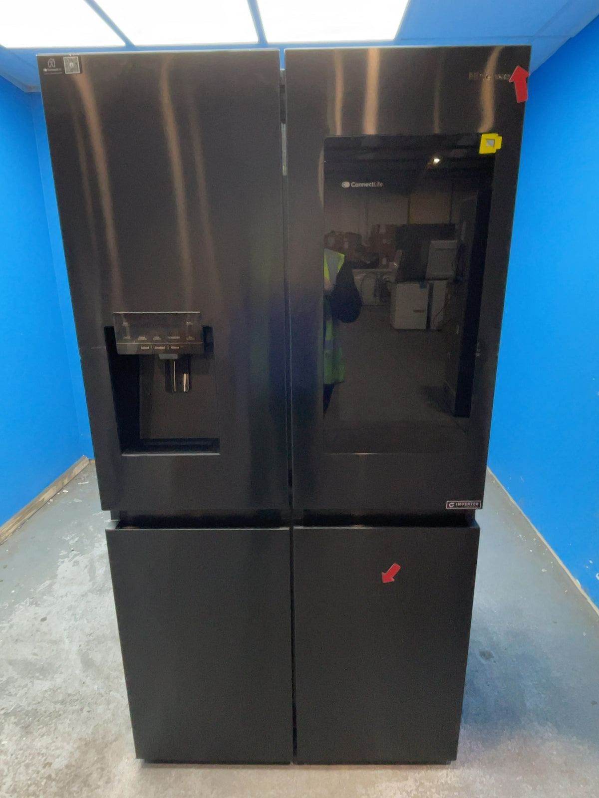 #GRC-167-227 - Hisense American Style Fridge Freezer – 577L, Black, Total No Frost, Smart WiFi