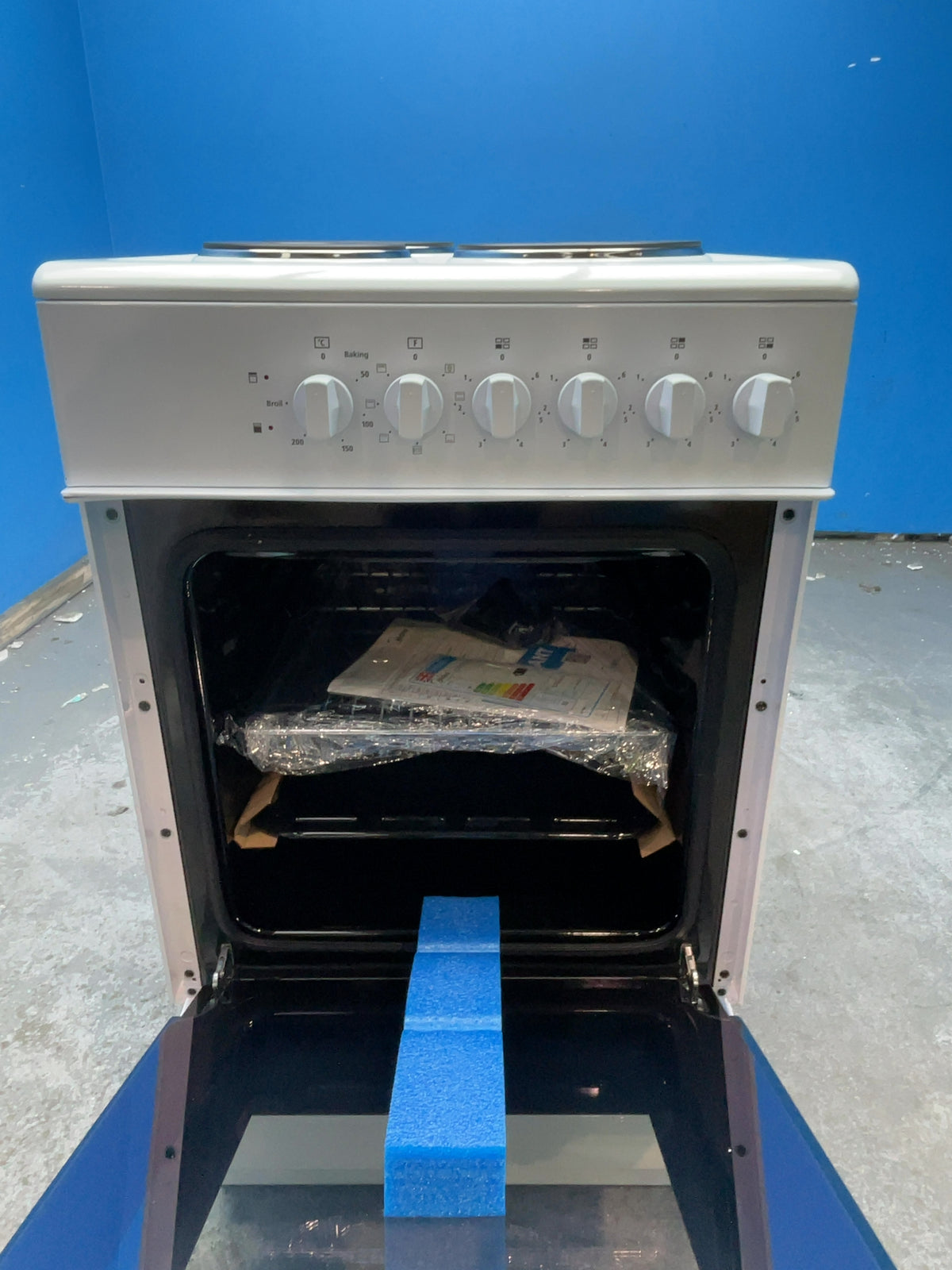 #GRC-167-364 - Midea 50cm Electric Cooker – Solid Plate Hob, Integrated Grill, White